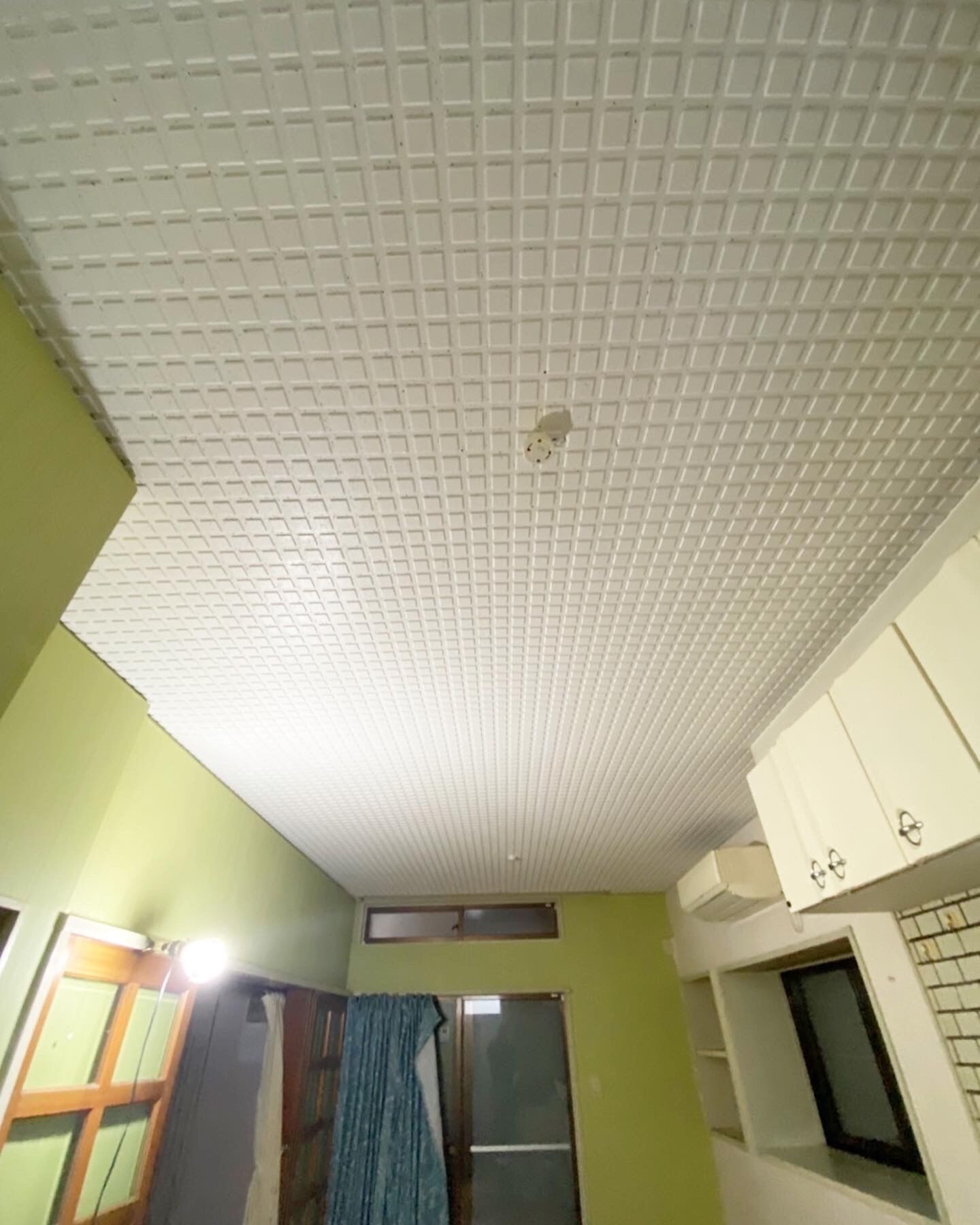 D621B327-DBFE-49AB-94BF-6E592FAE0626